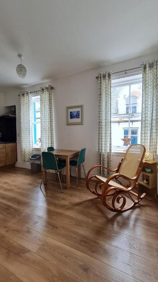 Апартаменты Hebridean Town House Сторновэй Экстерьер фото